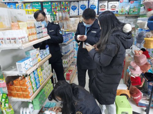 嬰兒用抑菌霜成 大頭娃娃 選購護膚品,你一定要知道這些事......